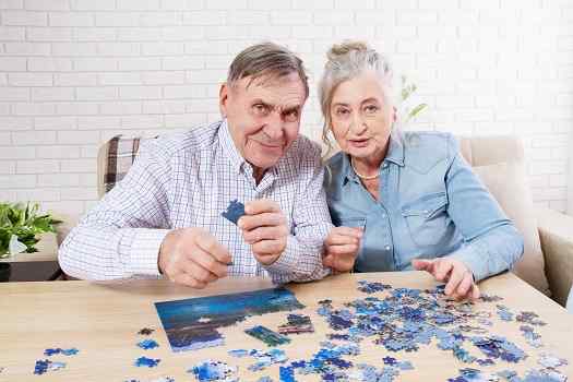 Ways for Helping a Senior Parent Boost Cognitive Abilities in Des Moines, IA
