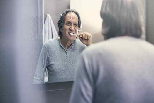 Can Good Oral Health Lower the Risk of Strokes in Des Moines, IA